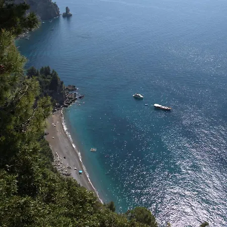 Sublime On The Amalfi Coast * Arola (Campania)
